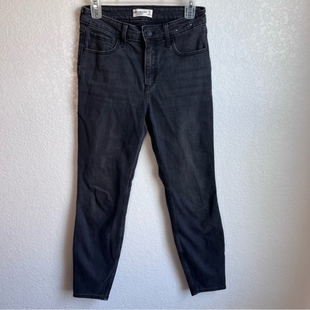 Abercrombie & Fitch Black-Wash Denim Jeans the Skinny High Rise size 26